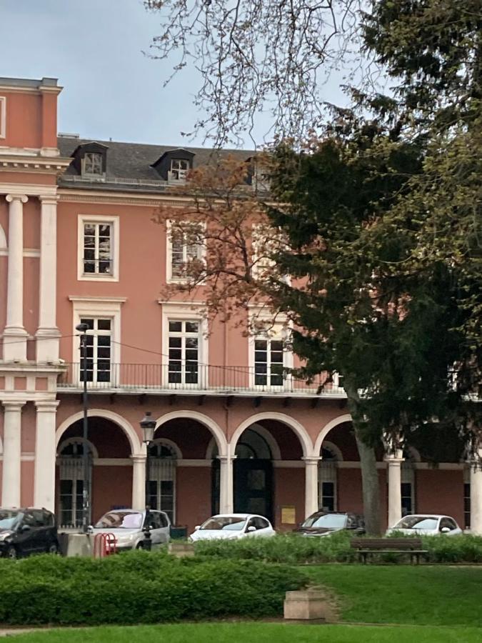King Size Lounge 76M2 De Confort Au Centre Ville Mulhouse Exterior photo